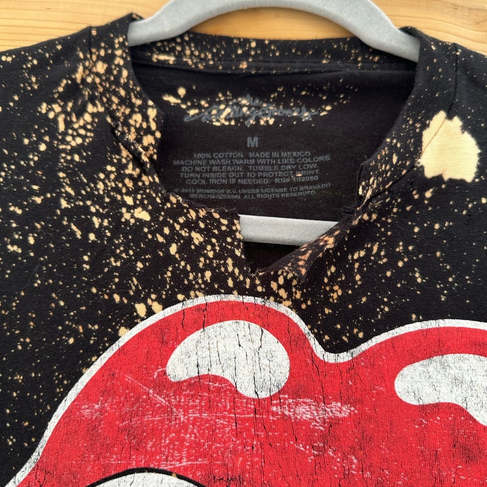 The Rolling Stones Retro Deconstructed Bleached Short Sleeve Tee T Shirt medium - Picture 4 of 12